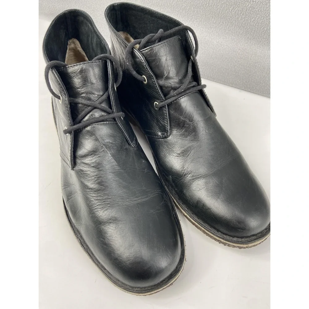 UGG Boots Mens 12 Leighton Black Leather Chukka Desert Crepe Sole Lace Up Casual